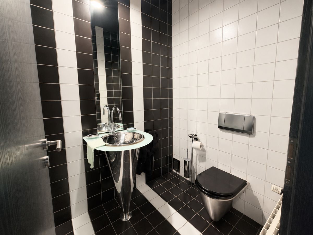 Gäste-WC- EG