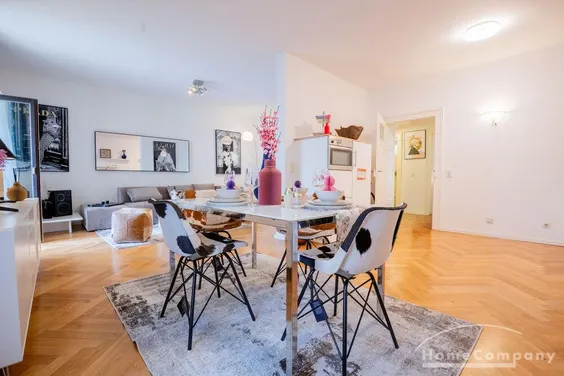 ***Modern möblierte 3-Zimmer-Wohnung mit Balkon in Neuhausen