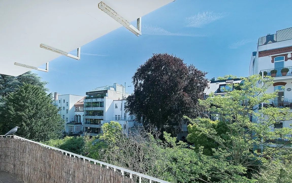 Düsseldorf-Oberkassel: Helle 3-Zimmer-Balkonwohnung in Rheinnähe!