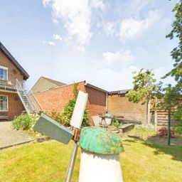 Flexibles Raumwunder: Gepflegtes Zweifamilienhaus mit vielseitigem Nutzungspotenzial auf 151m²