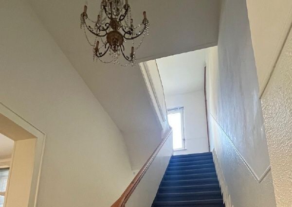 Treppenaufgang zum 1 OG