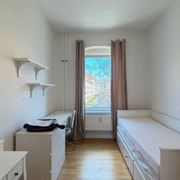 Befristete, Möbelierte Einraumwohnung mit EBK !