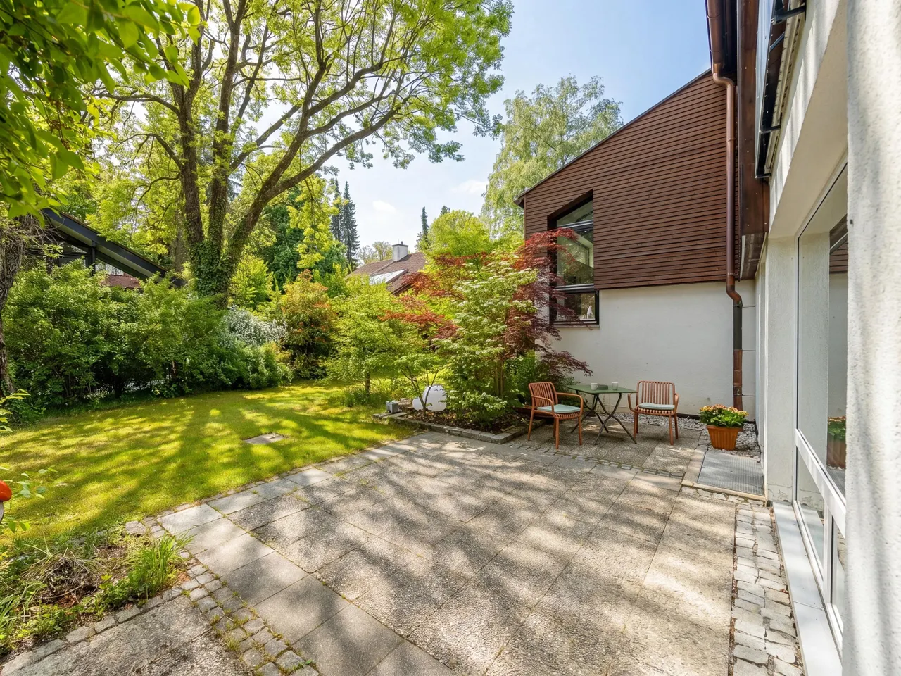 Terrasse - KI bearbeitet