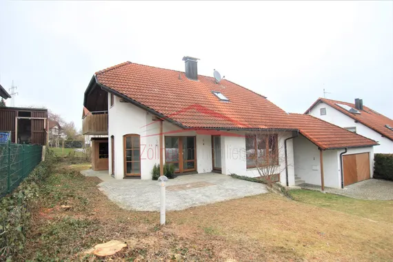 Geräumiges Wohnhaus im idylischen Teilort Treppach