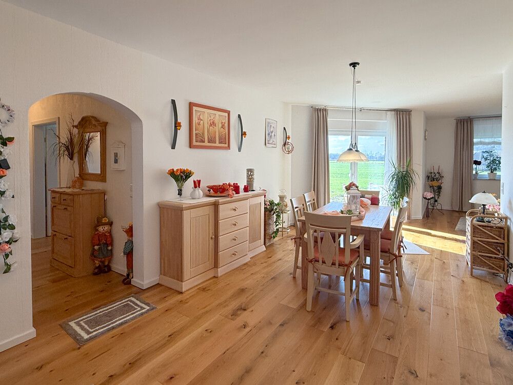 Esszimmer, Ansicht I