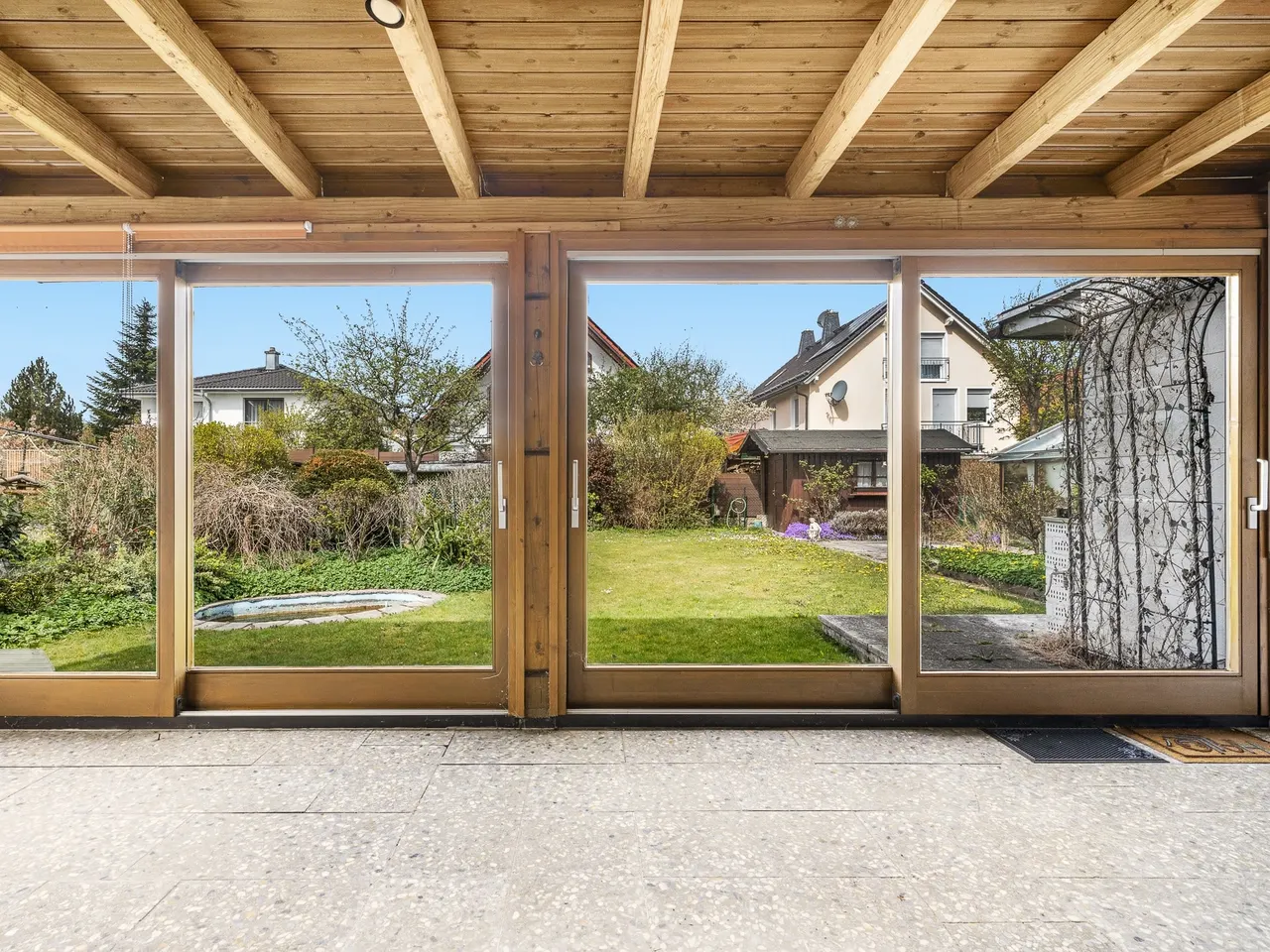 Blick vom Wintergarten