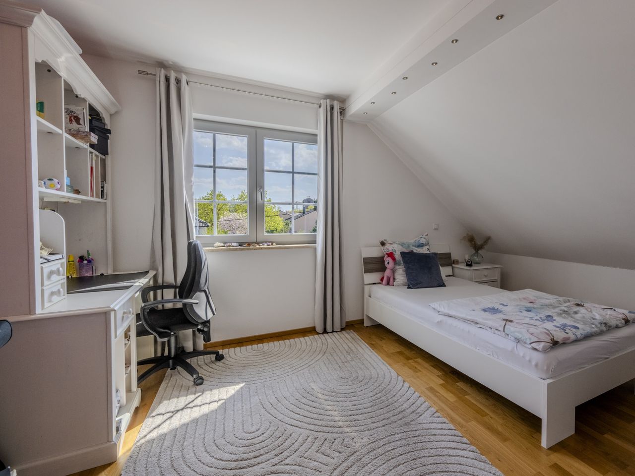 Gäste-Zimmer im Dachgeschoss