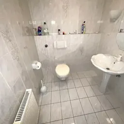 Möblierte Arbeitsfläche – Ein Büro im Herzen der Stadt!