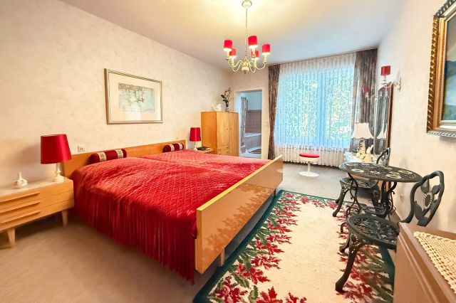 Schlafzimmer (ELW)