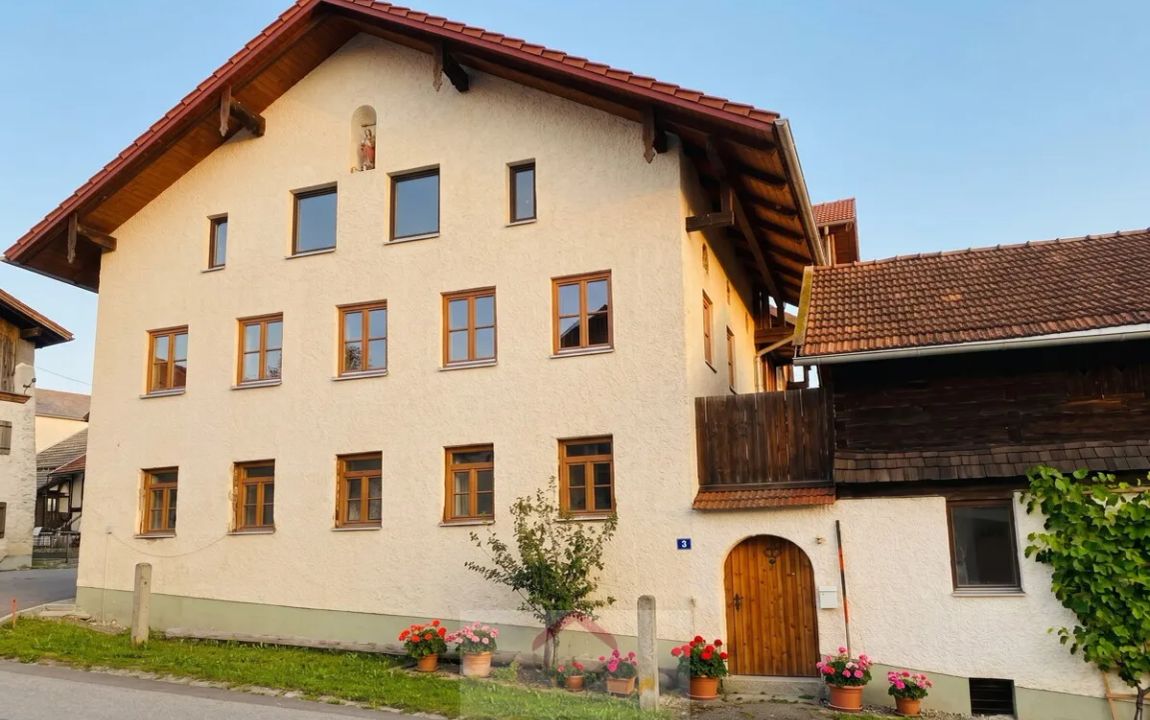 Historisches Hofensemble mit Seele in ruhiger Randlage