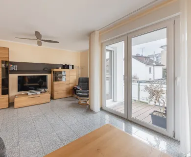 Koffer packen, einziehen, wohlfühlen: barrierefreie Eigentumswohnung Balkon, Terrasse und Garage