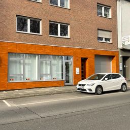 Bürofläche im EG, Topp modern mit großer Fensterfläche -Gut sichtbar!