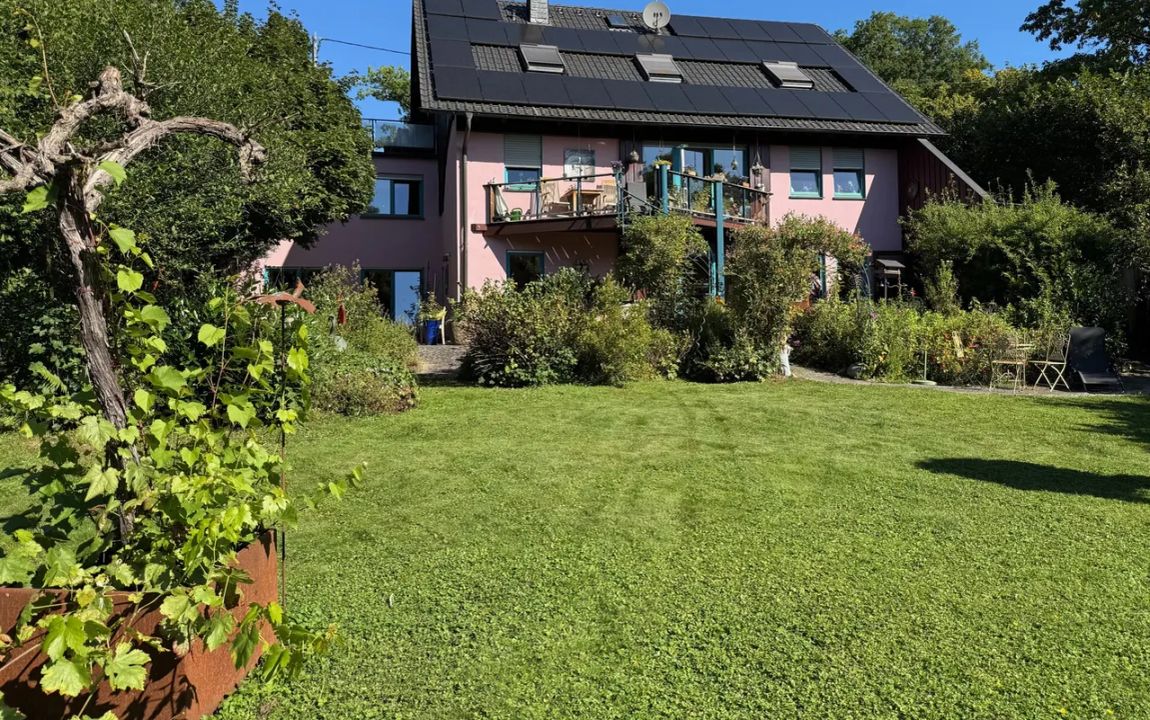 Raumwunder mit Weitblick: Großzügiges Wohnhaus mit Naturgarten in ruhiger Lage von Nümbrecht!