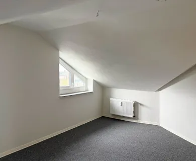 Außergewöhnlich Wohnen unterm Dach: Mietwohnung mit vier Zimmern in zentraler Lage von Gevelsberg - Foto 4