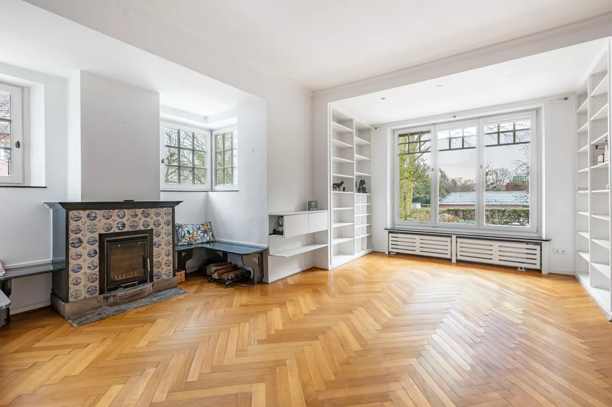 Hauptwohnung Wohnen mit Kamin