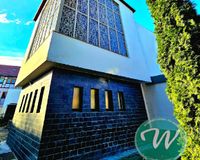 seitiche Vorderansicht