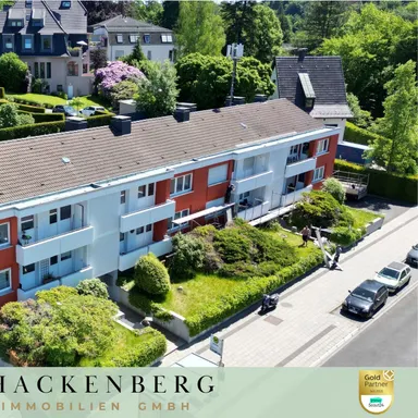 Südviertel: Frisch sanierte 3 Zimmer Wohnung mit 2 Balkonen!