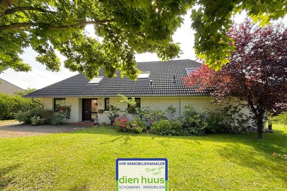 Wunderschönes und einzigartiges Einfamilienhaus mit POOL am Darß