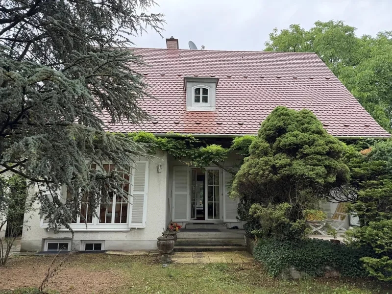 Vorderansicht Haus