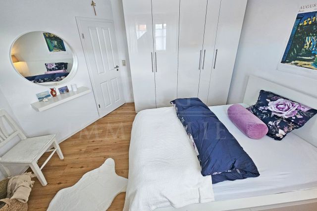 Schlafzimmer DG