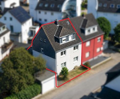 Doppelhaushälfte mit Potenzial in gefragter Stadtlage von Bendorf!