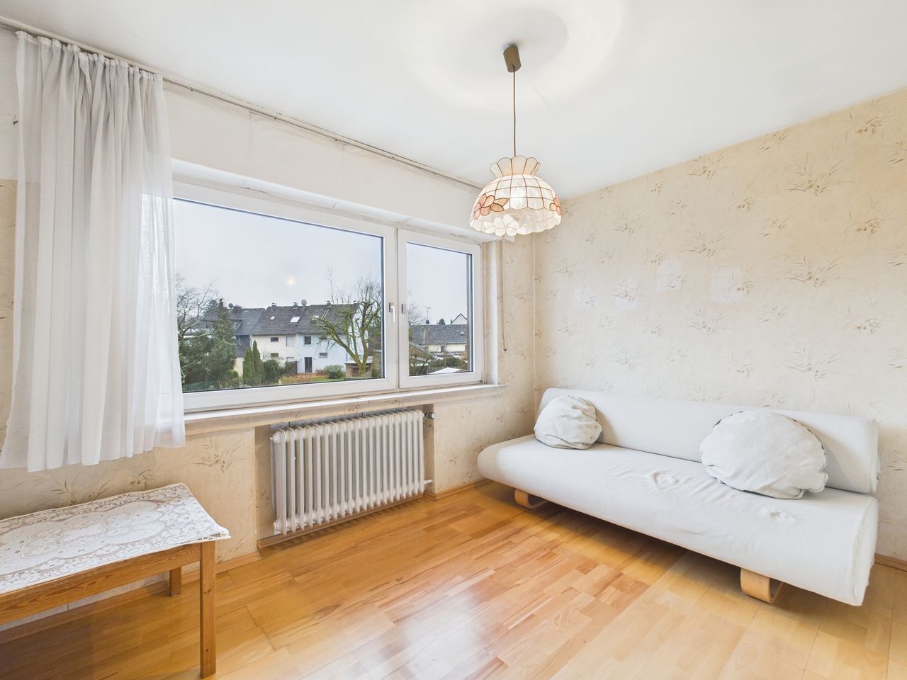 Büro:Gästezimmer
