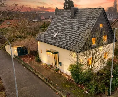 EINFAMILIENHAUS MIT ENTWICKLUNGSPOTENTIAL IN KLEVE ZU KAUFEN!