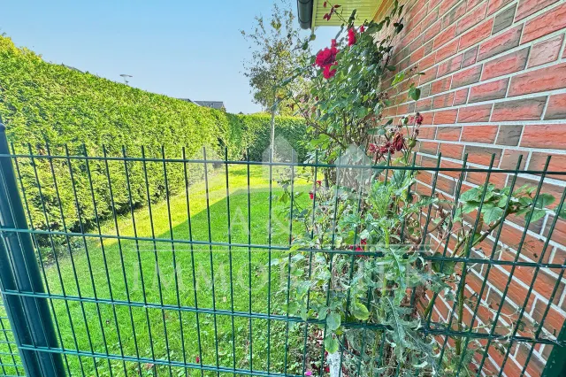 GARTEN -EINGEZÄUNT-