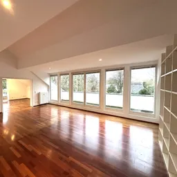 Düsseldorf-Stockum: Großzügige 3-Zimmer-Wohnung mit Balkon und Einbauküche!