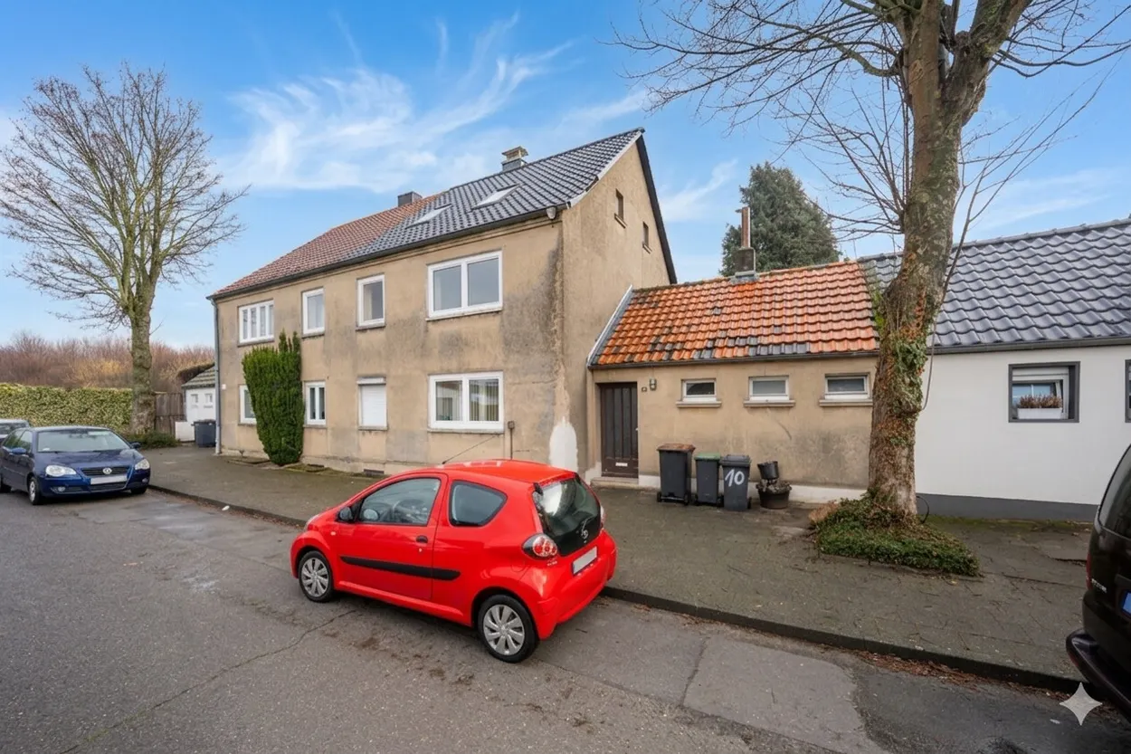 Charmante Doppelhaushälfte mit Ausbaureserve und vielseitigen Nutzungsmöglichkeiten auf 116m² Wfl.