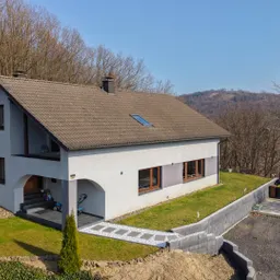 Familienfreundliches Zuhause mit Charme – modernisiert und sofort bezugsbereit!