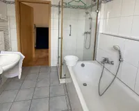 Badewanne & Dusche