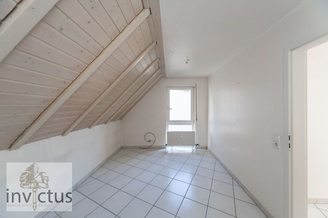 Büro / Kinderzimmer