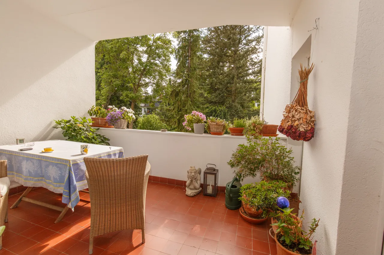 FIRST FLOR IMMOBILIEN Köln 1a