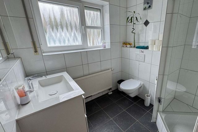Duschbad EG