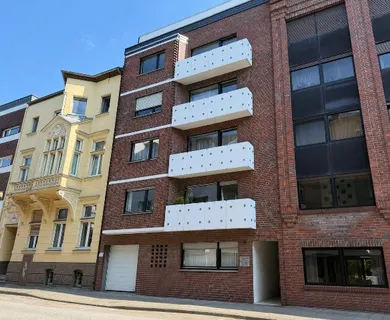 Großzügige 3-Zimmer-Dachgeschosswohnung in MG-Zentrum - Photo 2