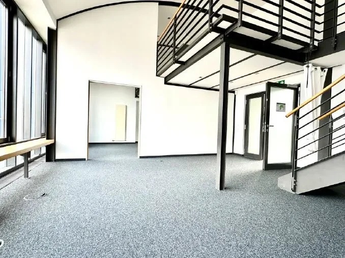 Büro Haus 326 2.OG