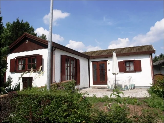 Winkelbungalow im Ferienpark Kräwinkel