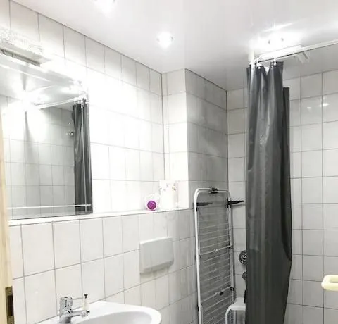 Bad mit Dusche