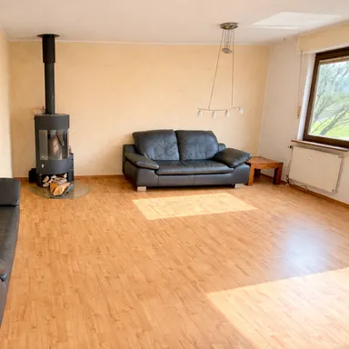 sonnige Maisonette ETW mit Garage