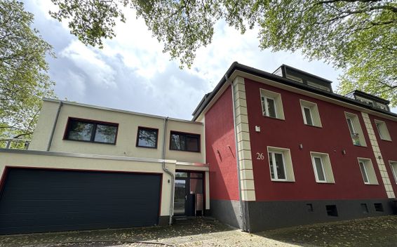 Großzügige Doppelhaushälfte mit Kamin, Garten & 9 Zimmern in Essen-Frillendorf