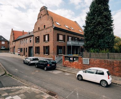 Historisches Mehrfamilienhaus mit ca. 271m² Wohnfläche und stabilen Mieteinnahmen + zzgl. Nutzfläche