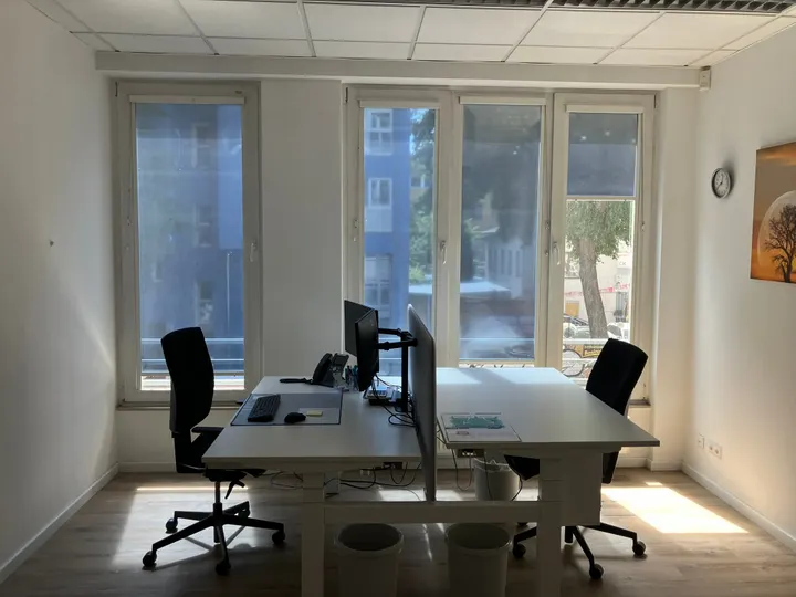Provisionsfrei & Kompakte Bürofläche !