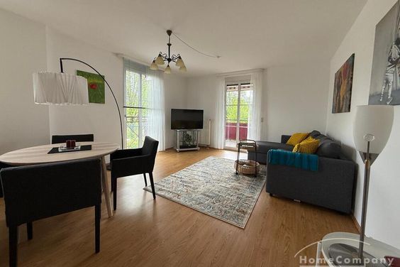 Riedberg (8072090) Moderne 3 Zimmer Wohnung mit Balkon und Stellplatz