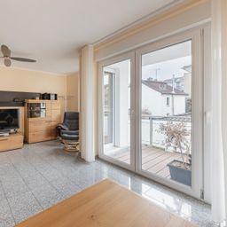 Koffer packen, einziehen, wohlfühlen: barrierefreie Eigentumswohnung Balkon, Terrasse und Garage
