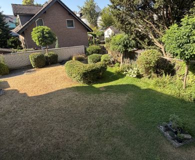 Tolle 3-Zimmer-Stadtwohnung mit Einbauküche, Balkon, 2 Bädern, Aufzug und Tiefgaragenstellplatz - Foto 5