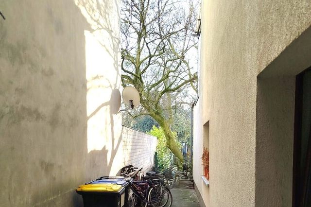 Durchgang zum Garten