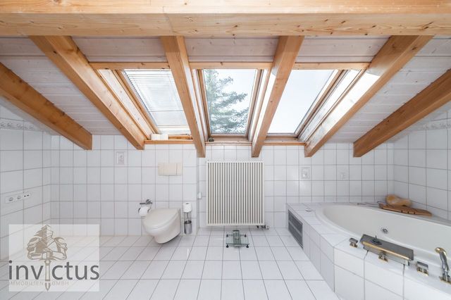 Badezimmer im OG