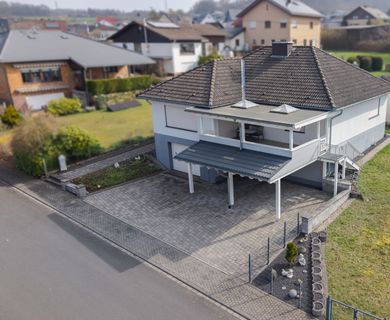Schickes Einfamilienhaus in ruhiger Lage mit Fernblick zwischen Westerburg und Dornburg!