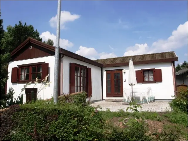 Winkelbungalow im Ferienpark Kräwinkel